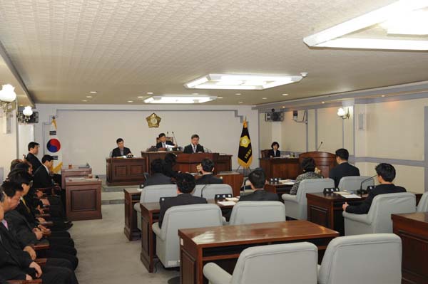 '187회 임시회 본회의' 게시글의 사진(1) 'DSC_5762.jpg'