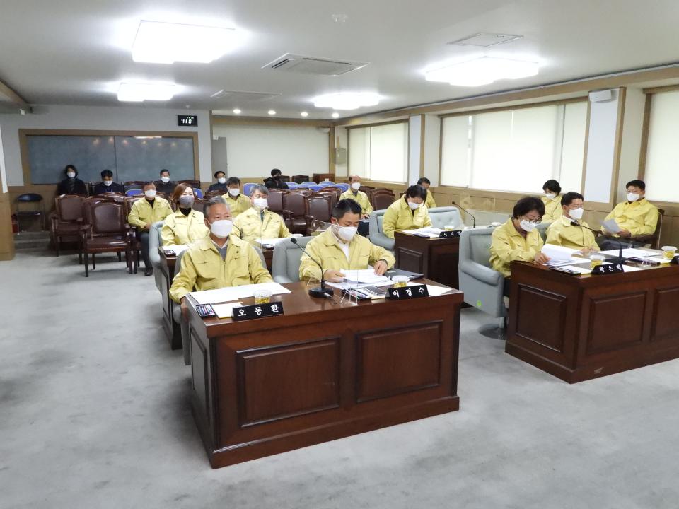 '254회 정례회 4차본회의' 게시글의 사진(2) 'DSCN2287.JPG'