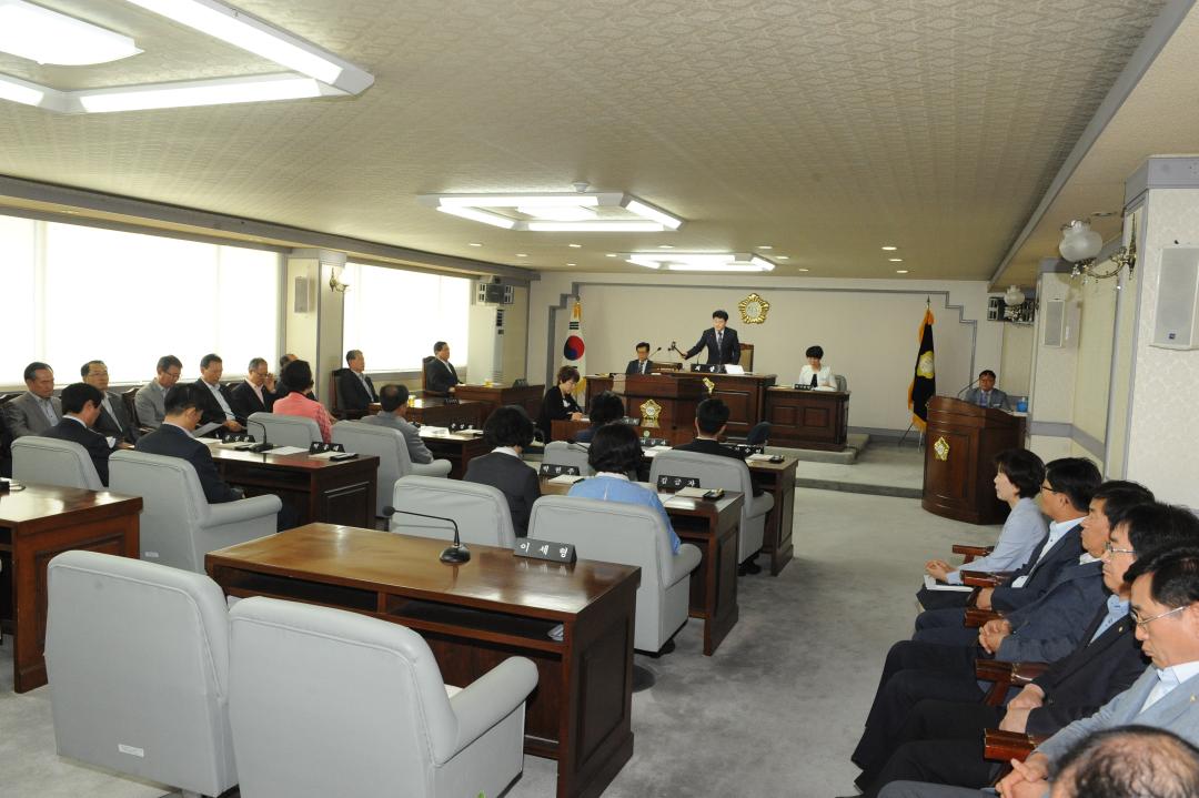 '218회 임시회 1차본회의' 게시글의 사진(1) 'DSC_4035.JPG'