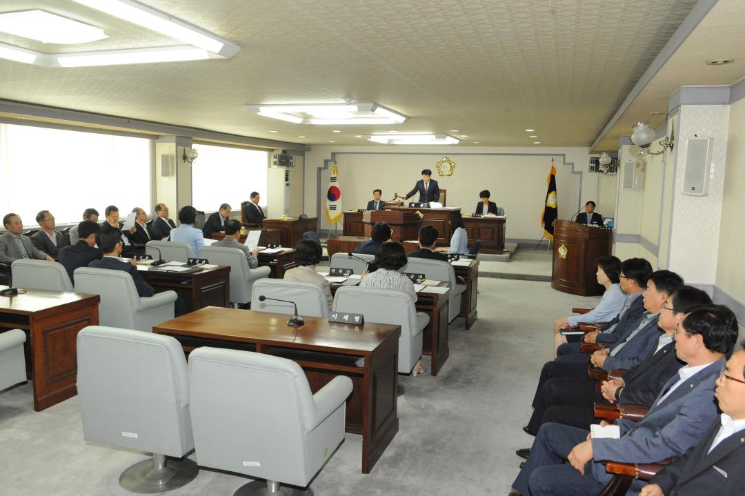 '218회 임시회 2차본회의' 게시글의 사진(1) 'DSC_4324.JPG'