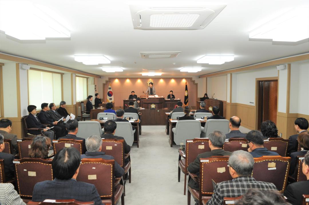 '247회 정례회 4차본회의' 게시글의 사진(1) 'DSC_0111.JPG'