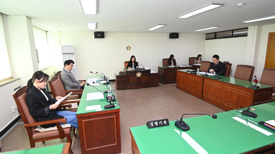 '285회 임시회 운영위원회' 게시글의 사진(1) '285회 임시회 운영위 3.11.JPG'